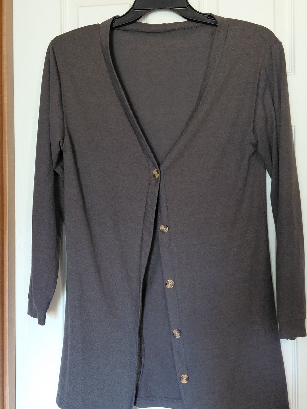 Classic Women's Button-Front Cardigan - Gray